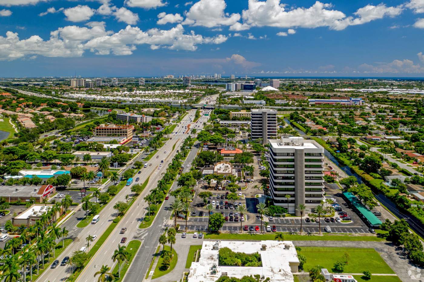 Concourse Towers West Palm Beach 2090 Palm Beach Lakes Blvd East and West Towers